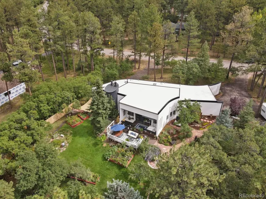 4693 Cheyenne Dr, Larkspur, CO 80118 - #2