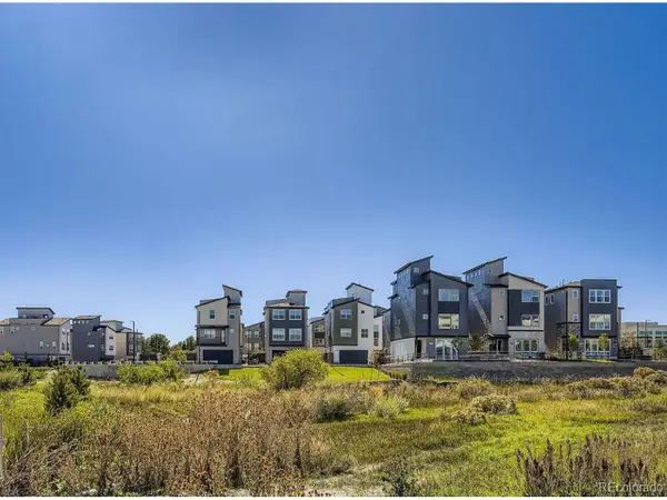 10990 E Hinsdale Cir, Centennial, CO 80112