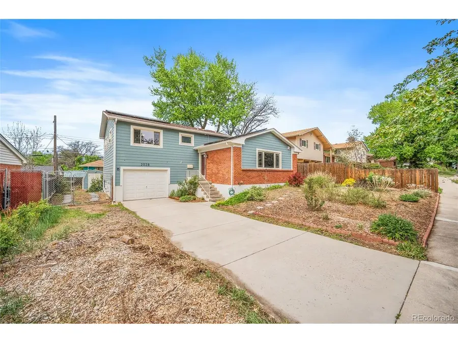 2028 Collier Ave, Colorado Springs, CO 80909 - #3