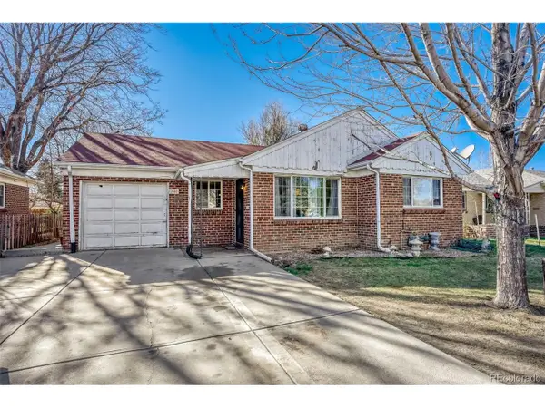 2941 Ivanhoe St, Denver, CO 80207