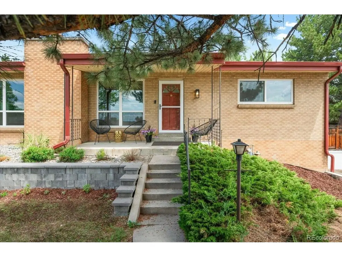 10105 W 17th Pl, Lakewood, CO 80215 - #1