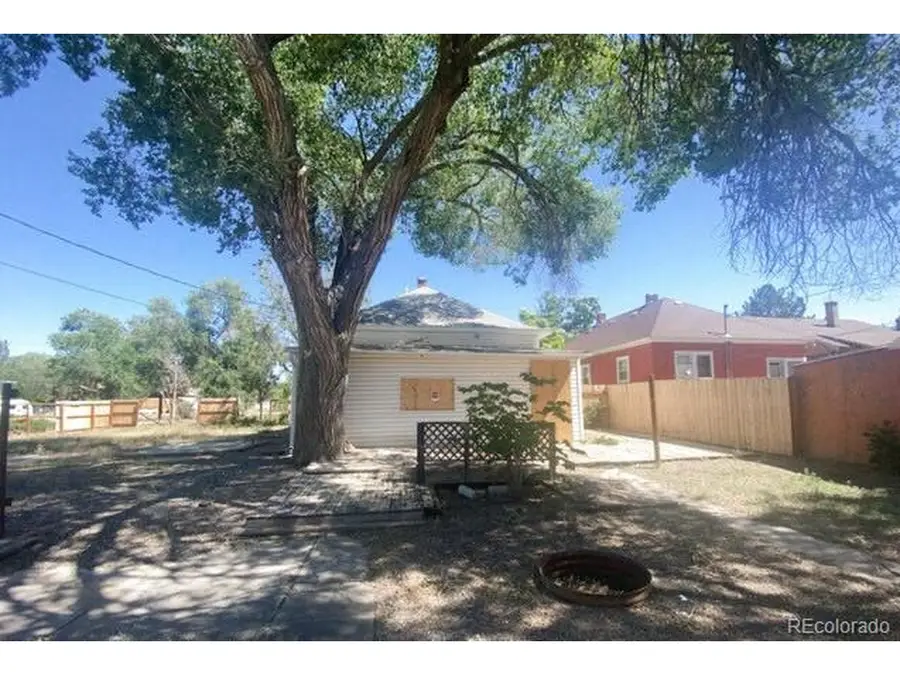 920 W 14th St, Pueblo, CO 81003 - #3