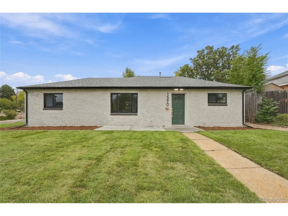 1590 Oak Pl, Thornton, CO 80229 - #1