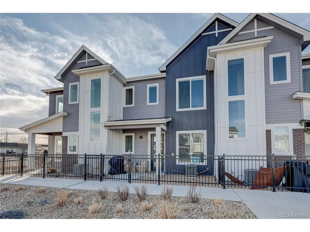 1934 S Poplar Ct, Denver, CO 80224 - #1