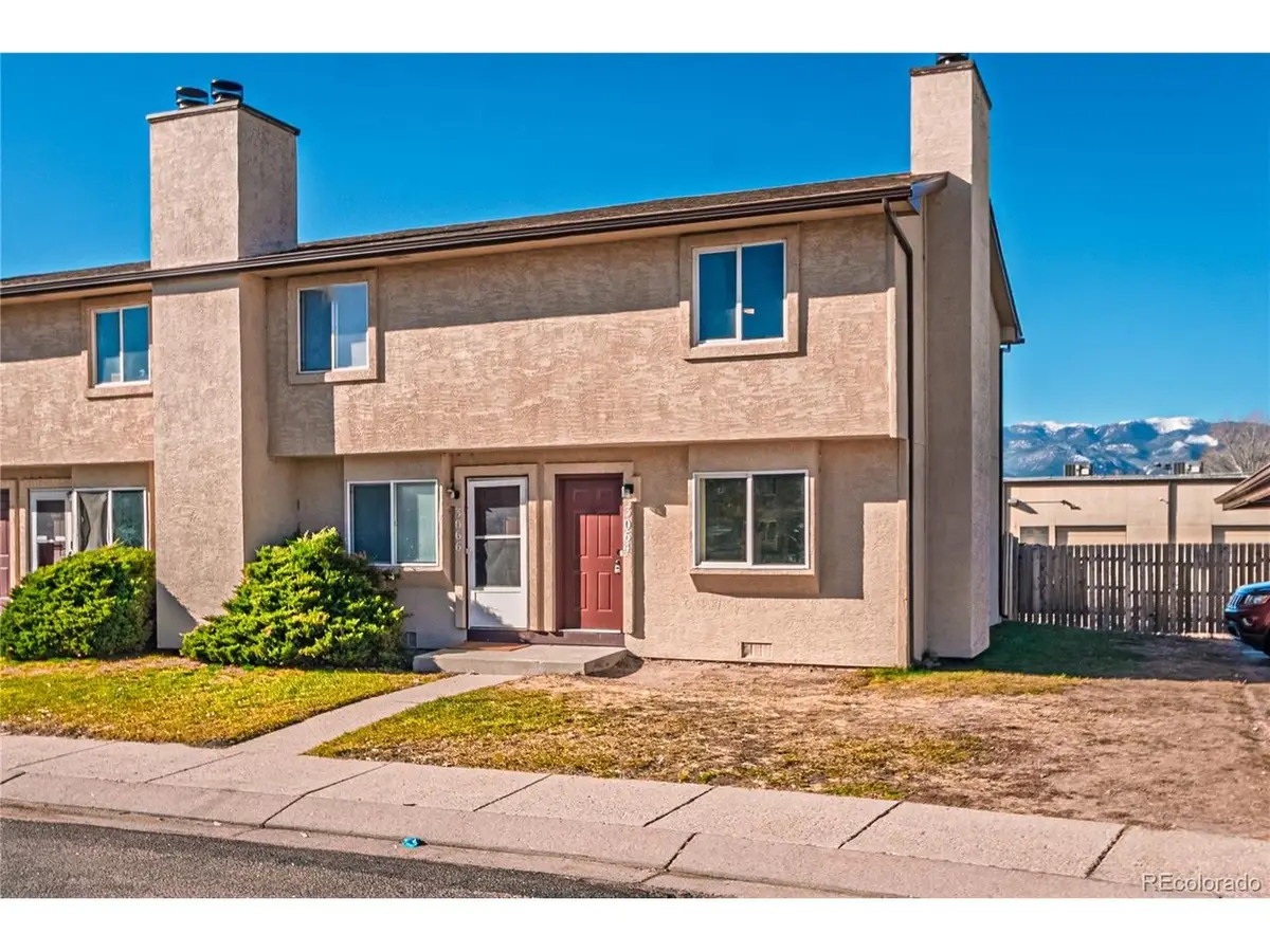 3064 Starlight Cir, Colorado Springs, CO 80916 - #1
