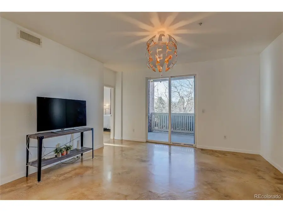 1661 W Canal Cir #312, Littleton, CO 80120 - Image #2