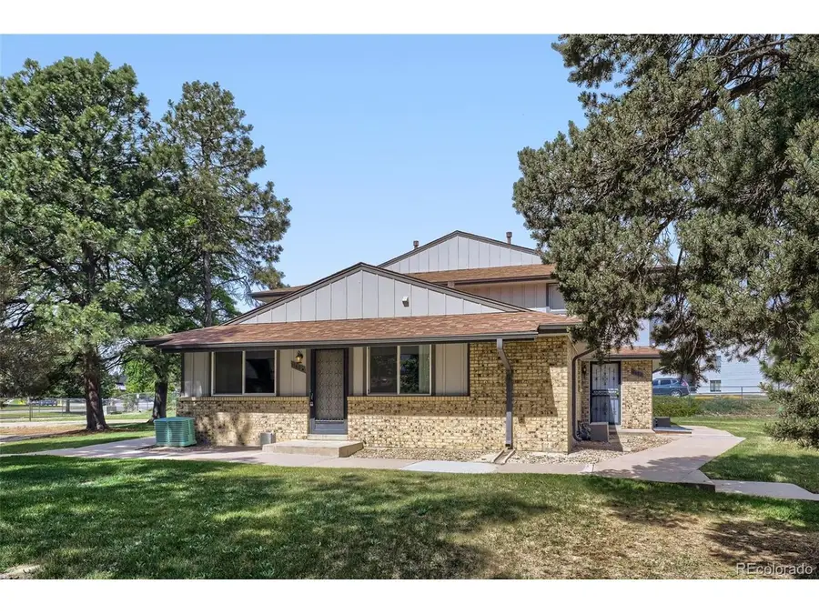 1162 S Eagle Cir #A, Aurora, CO 80012 - #2