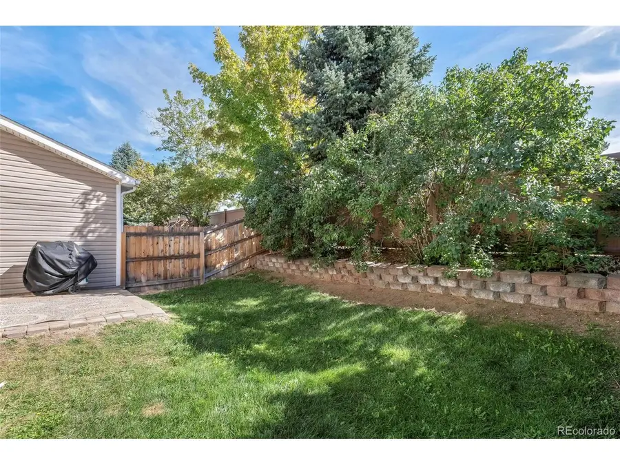 22106 E Berry Pl, Aurora, CO 80015 - #2
