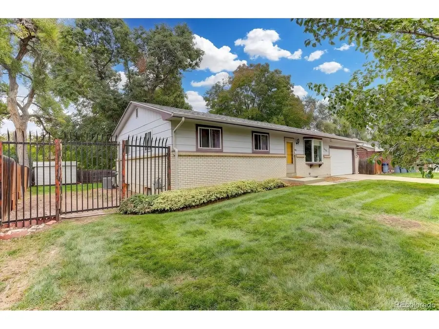 2558 Balsam St, Lakewood, CO 80214 - #3