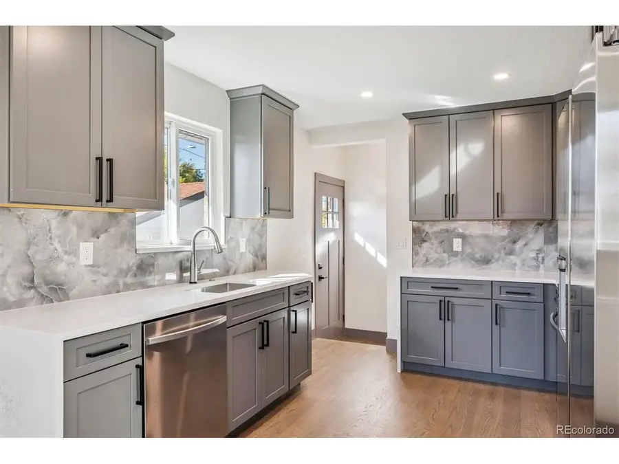 3325 Poplar St #3325, Denver, CO 80207 - #3