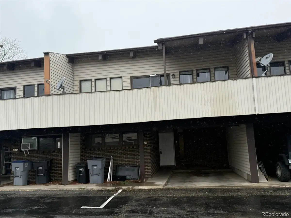 1943 Meadow Dr #B2, Longmont, CO 80501 - Image #1