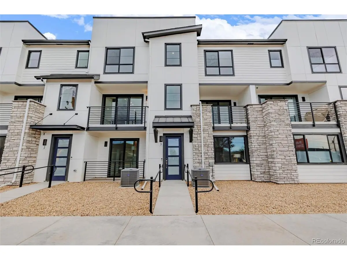2078 S Holly St #3, Denver, CO 80222 - Image #1