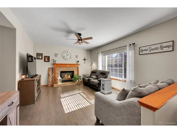 1086 Thornbury Pl, Highlands Ranch, CO 80129