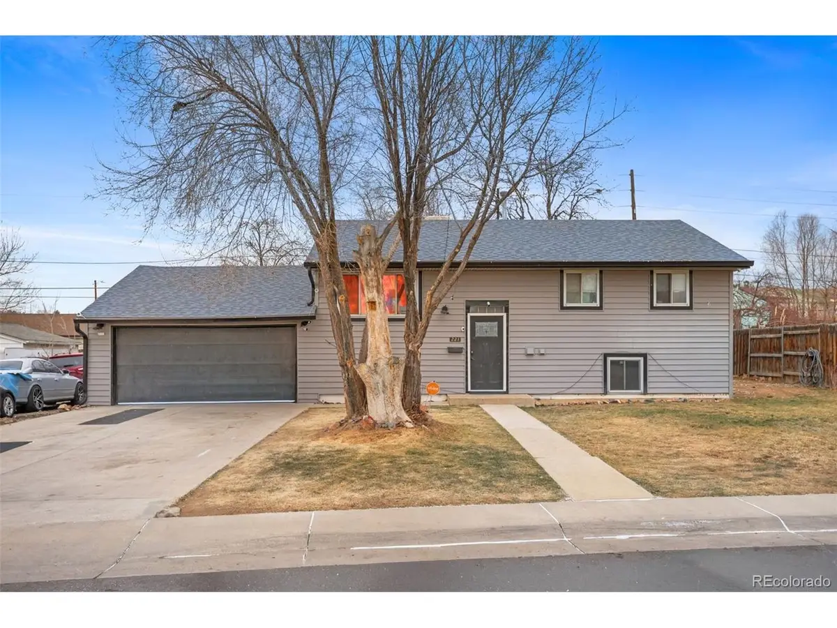 221 W 78th Pl, Denver, CO 80221 - Image #1
