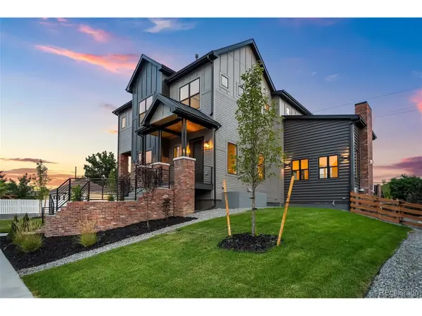 8210 W Tennessee Ct, Lakewood, CO 80226