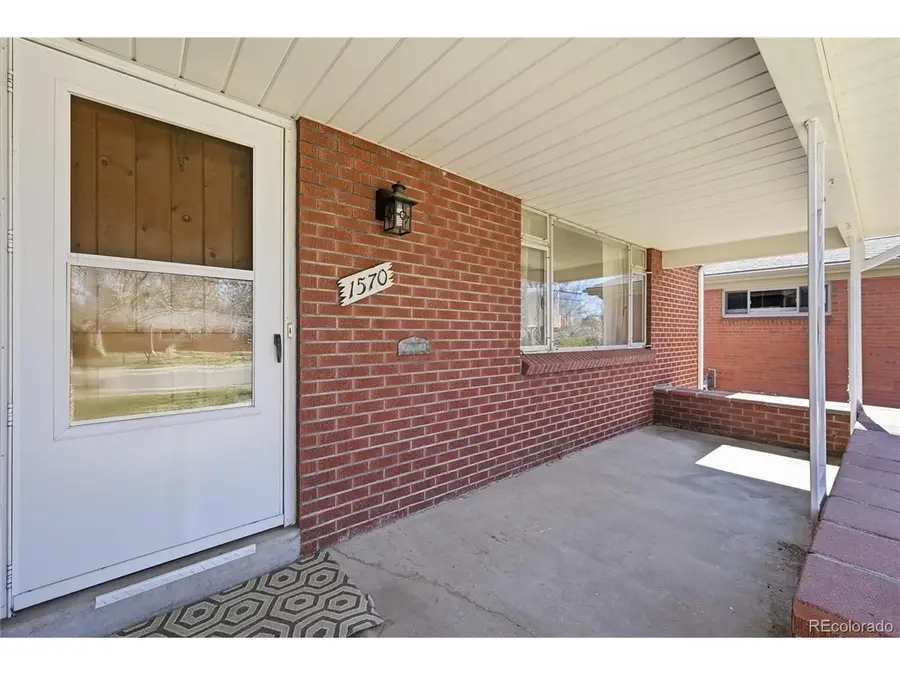 1570 S Clermont St, Denver, CO 80222 - #2