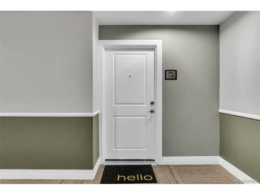 9039 E Panorama Cir #C309, Englewood, CO 80112 - #2
