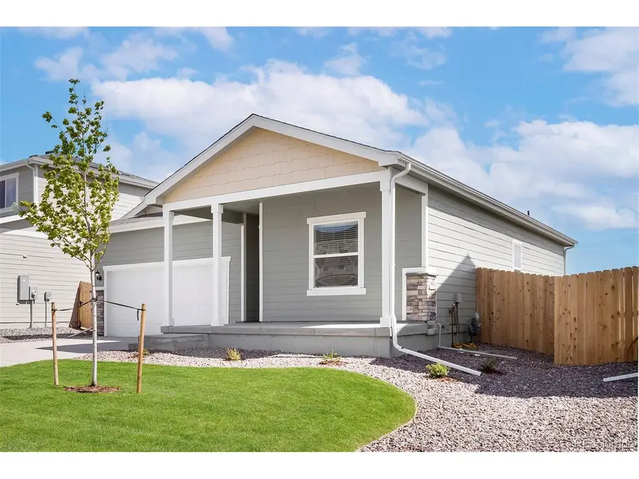 48190 Shetland Dr, Bennett, CO 80102 - Image #2