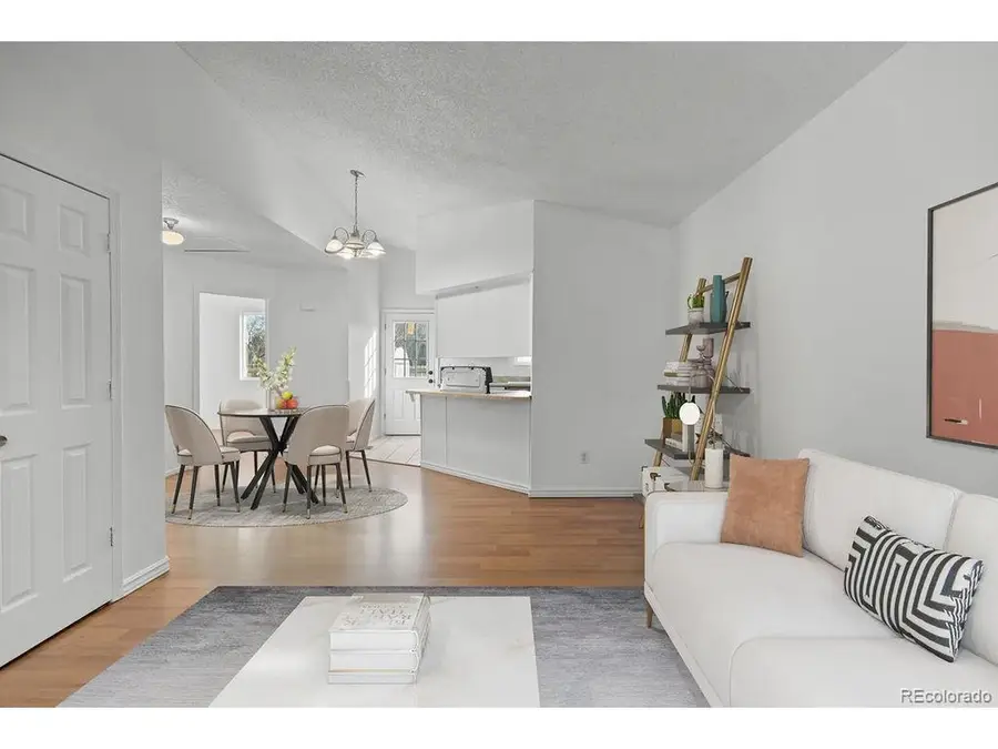 4512 S Pagosa Cir, Aurora, CO 80015 - Image #3