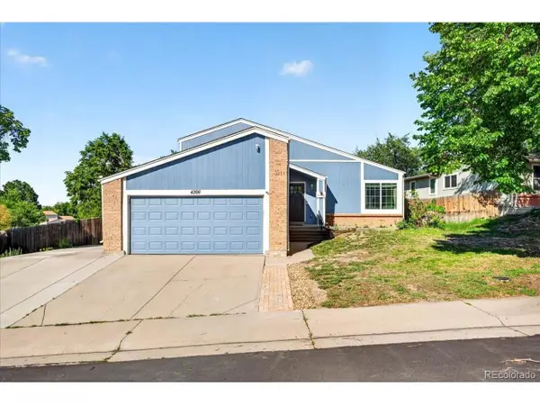 4366 S Dearborn Ct, Aurora, CO 80015