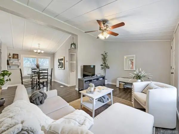 3090 W 55th Pl, Denver, CO 80221