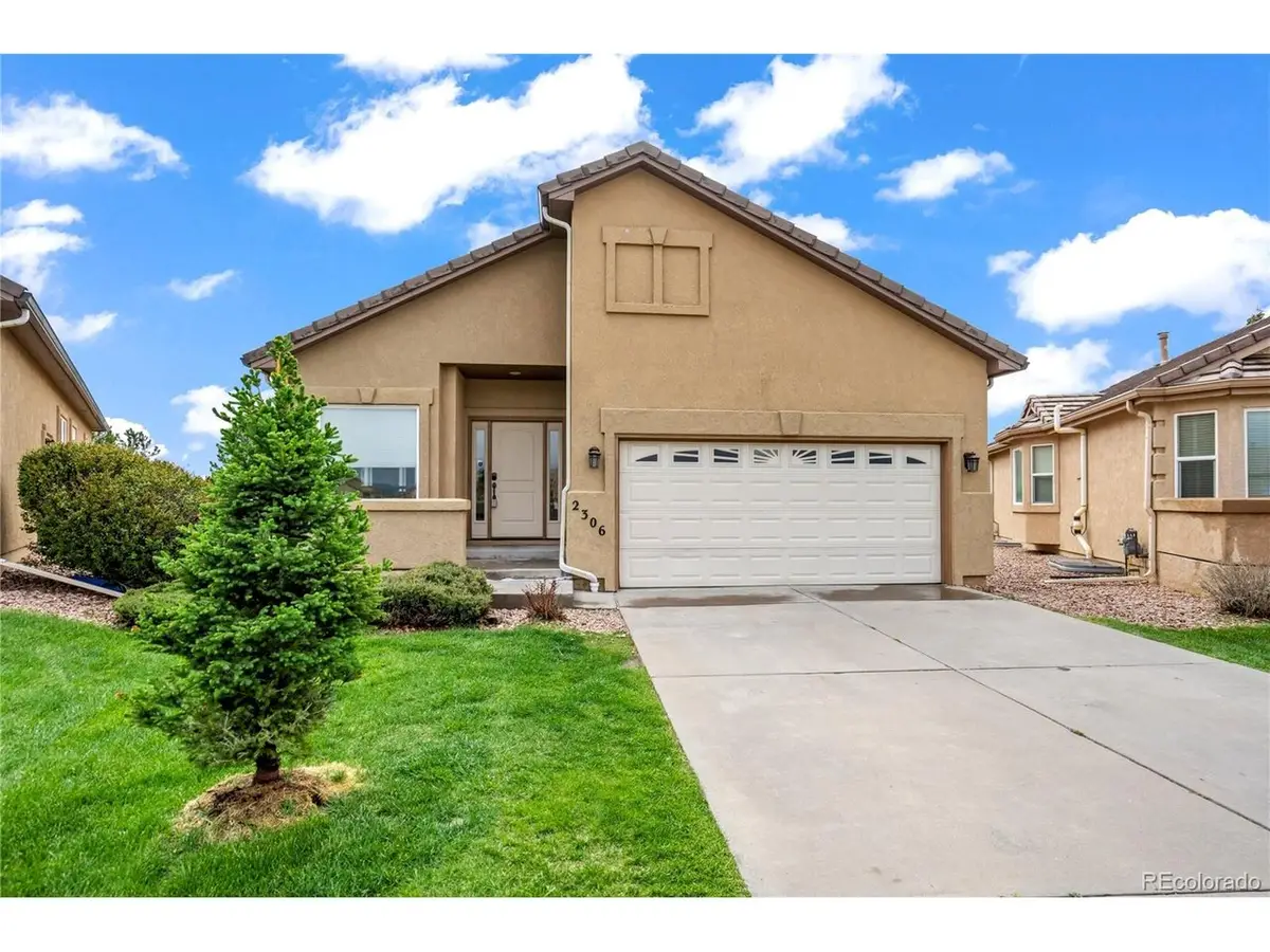 2306 Creek Valley Cir, Monument, CO 80132 - #1