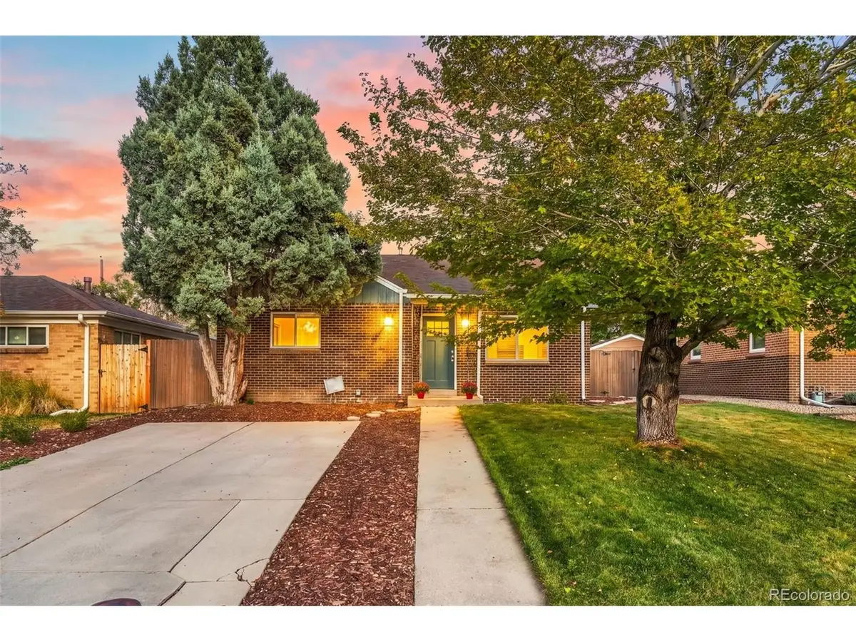 3030 Newport St, Denver, CO 80207 - #1