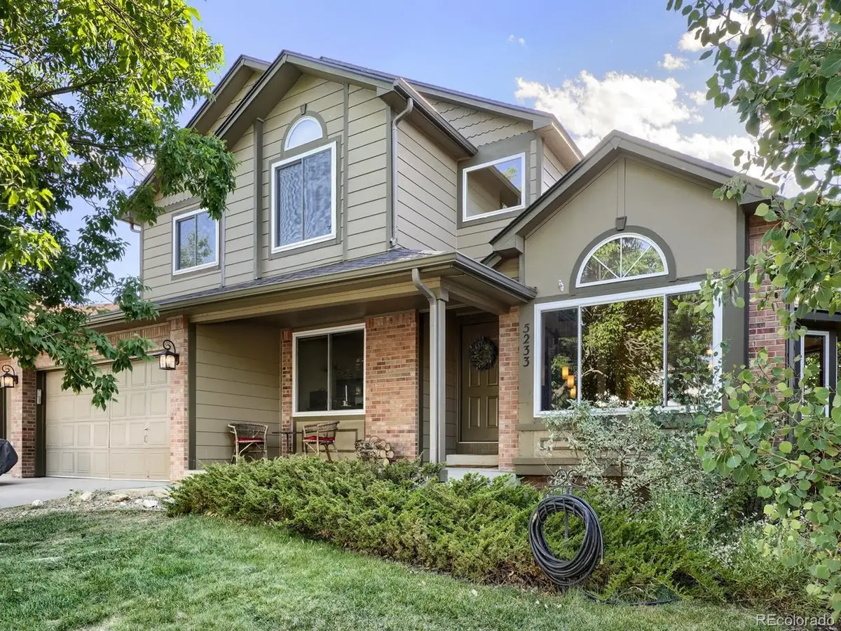 5233 S Espana St, Centennial, CO 80015 - #1
