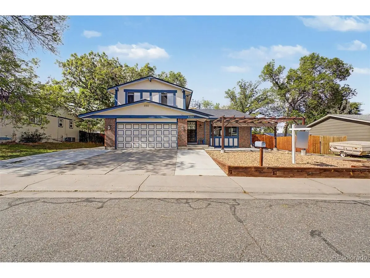 9309 W 76th Ave, Arvada, CO 80005 - #1
