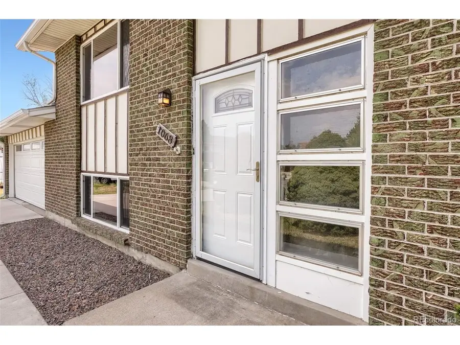 1068 Norfolk St, Aurora, CO 80011 - #3