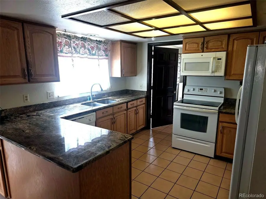 3722 S Walden Way, Aurora, CO 80013 - #2