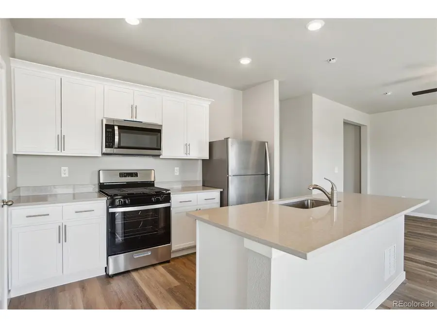 48195 Shetland Dr, Bennett, CO 80102 - Image #3