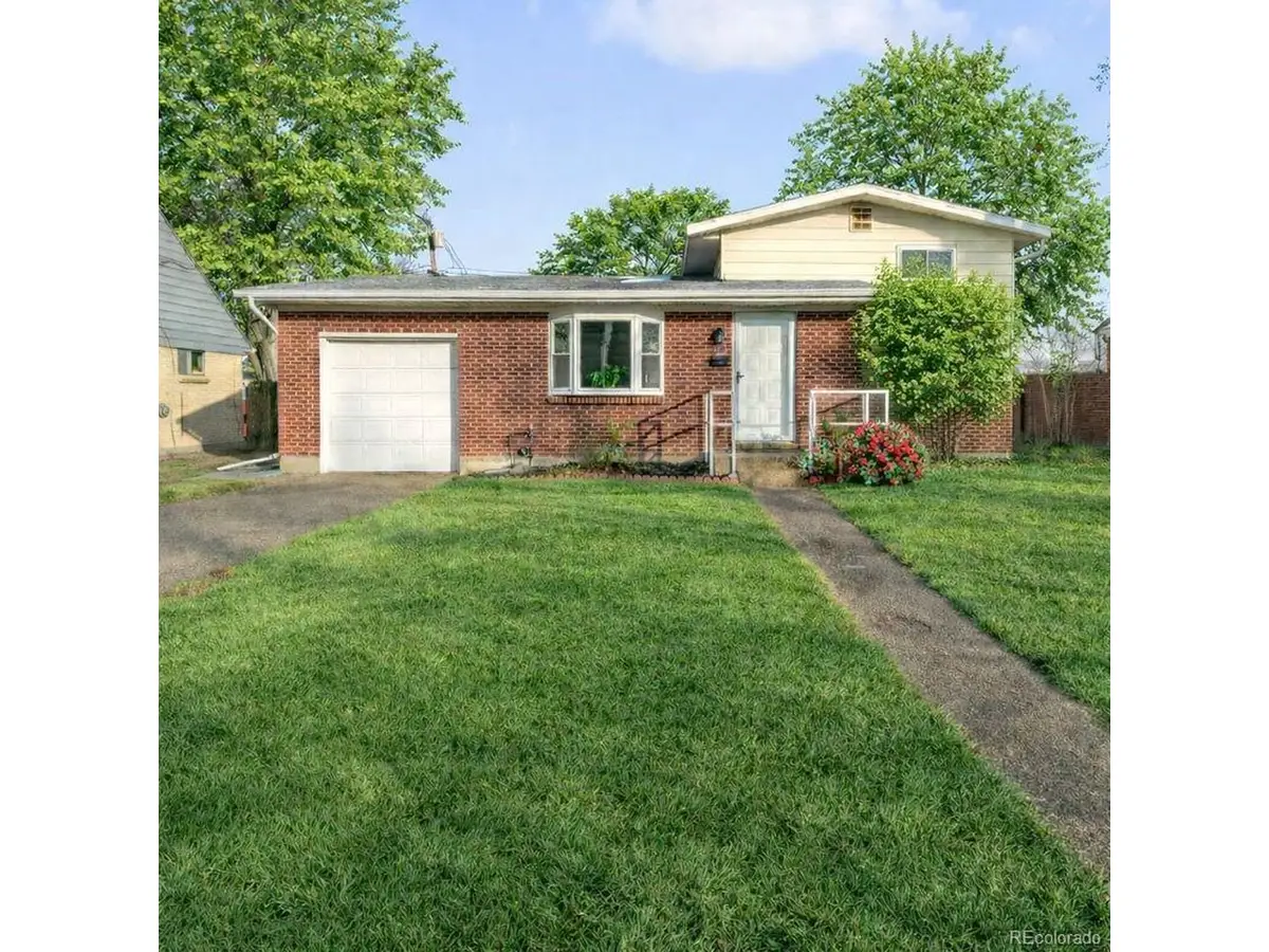 1330 Quari St, Aurora, CO 80011 - Image #1