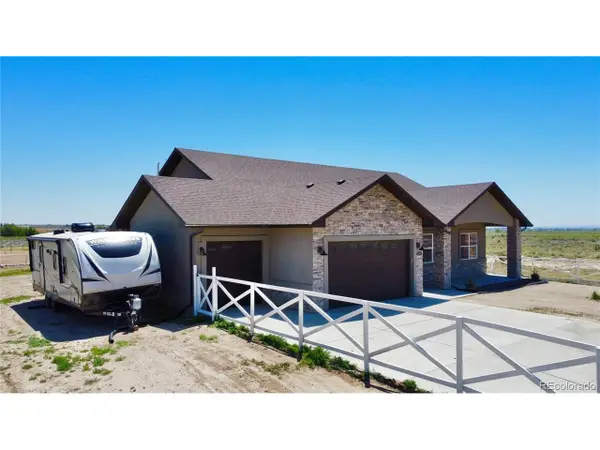 1180 N Saddle Ridge Ln, Pueblo, CO 81007
