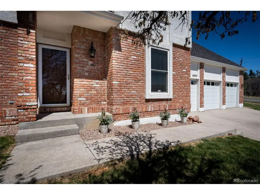 8450 Melross Ct, Colorado Springs, CO 80919 - #2