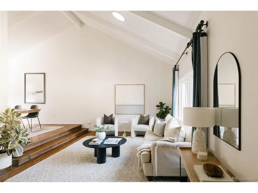 6335 S Geneva Cir, Englewood, CO 80111 - Image #2