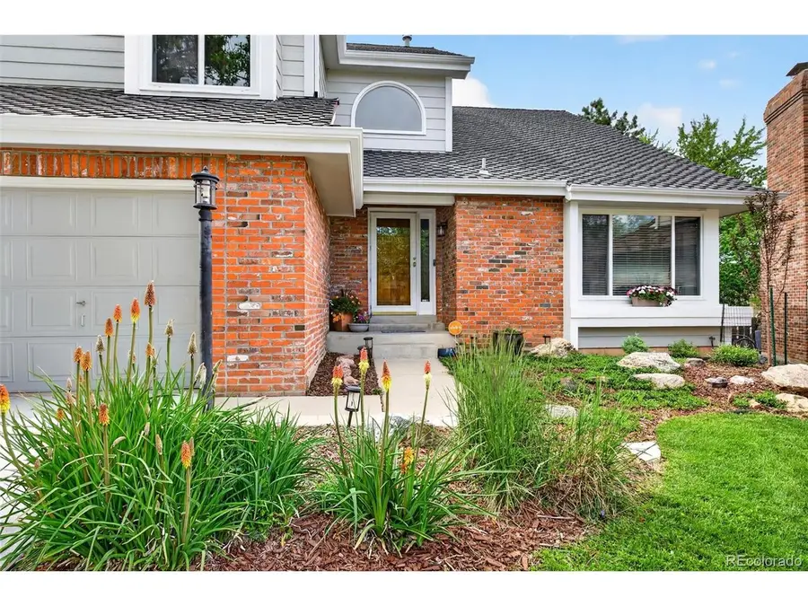12 Willowleaf Dr, Littleton, CO 80127 - #2