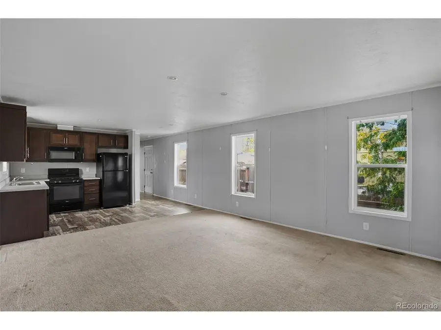1404 Macpool St, Dacono, CO 80514 - #3