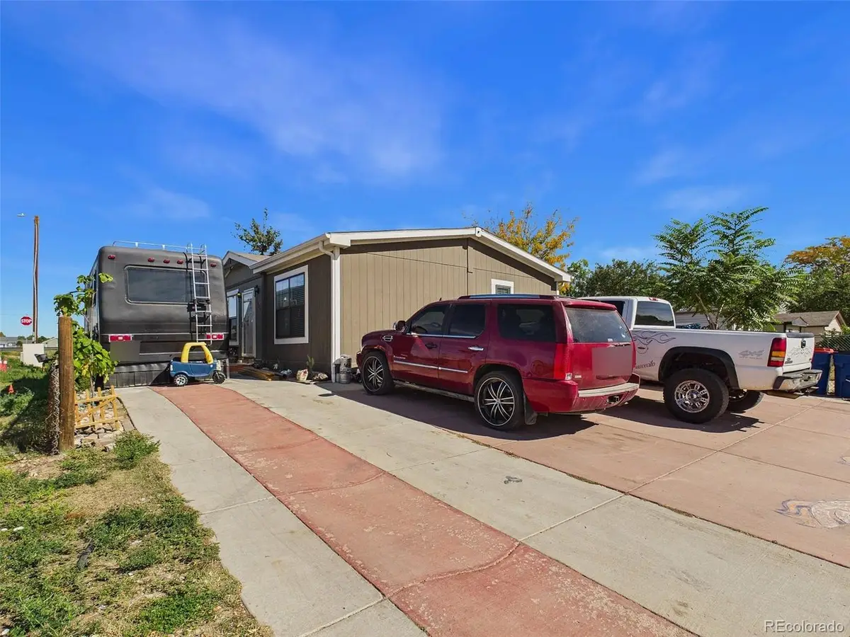 1000 Macdavidson Cir, Dacono, CO 80514 - #1