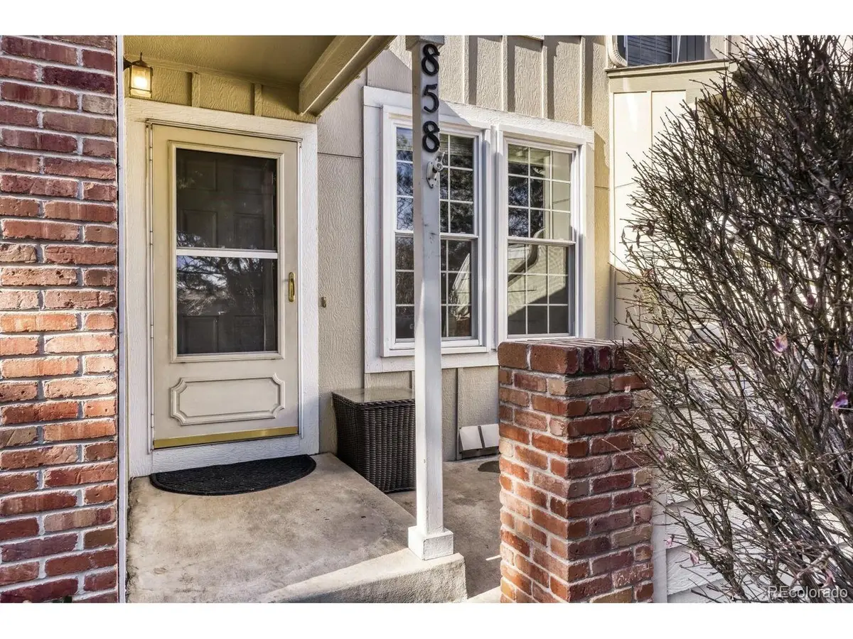 858 S Granby Cir, Aurora, CO 80012 - #1