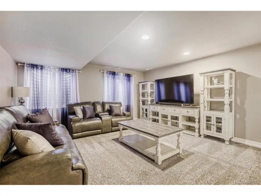 4775 Waltham Dr, Windsor, CO 80550 - #2