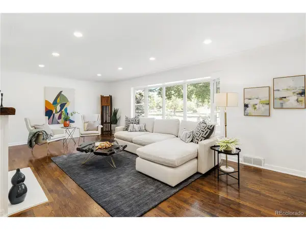 3035 N Monaco St Pkwy, Denver, CO 80207