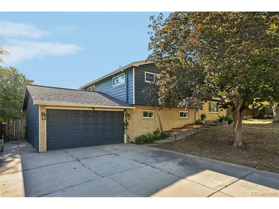 10470 Livingston Dr, Northglenn, CO 80234 - #2