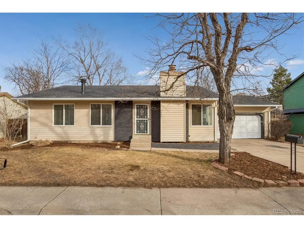3620 S Olathe Way, Aurora, CO 80013 - Image #1