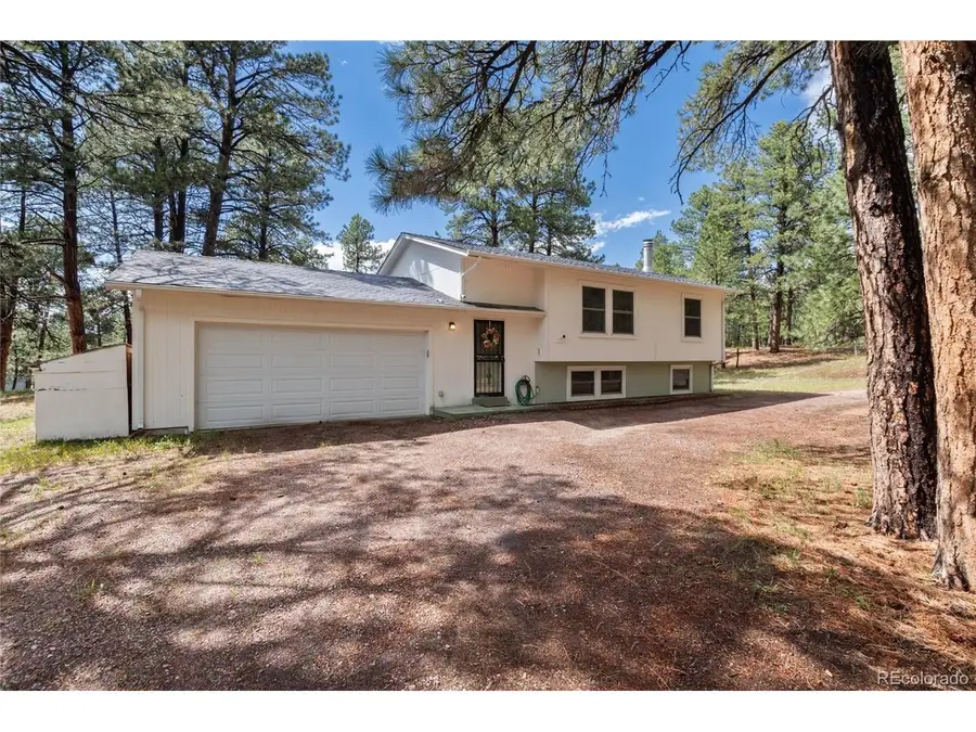 33879 Meadowlark Dr, Elizabeth, CO 80107 - #2