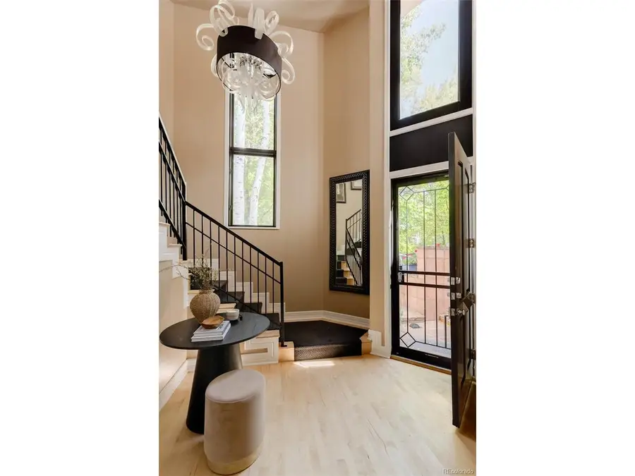 207 Cook St, Denver, CO 80206 - Image #2