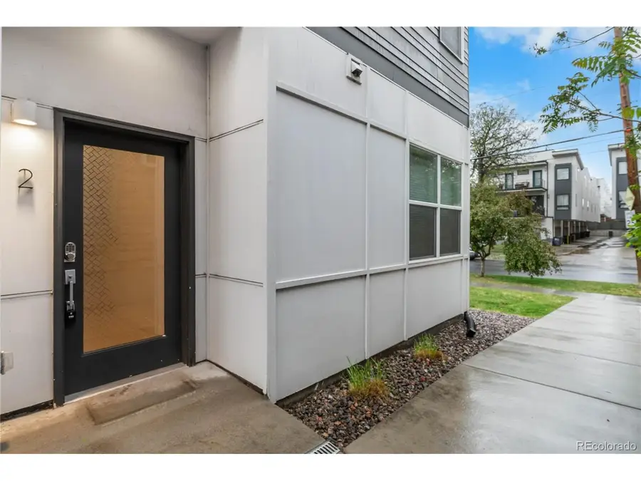 1826 Irving St #2, Denver, CO 80204 - #2