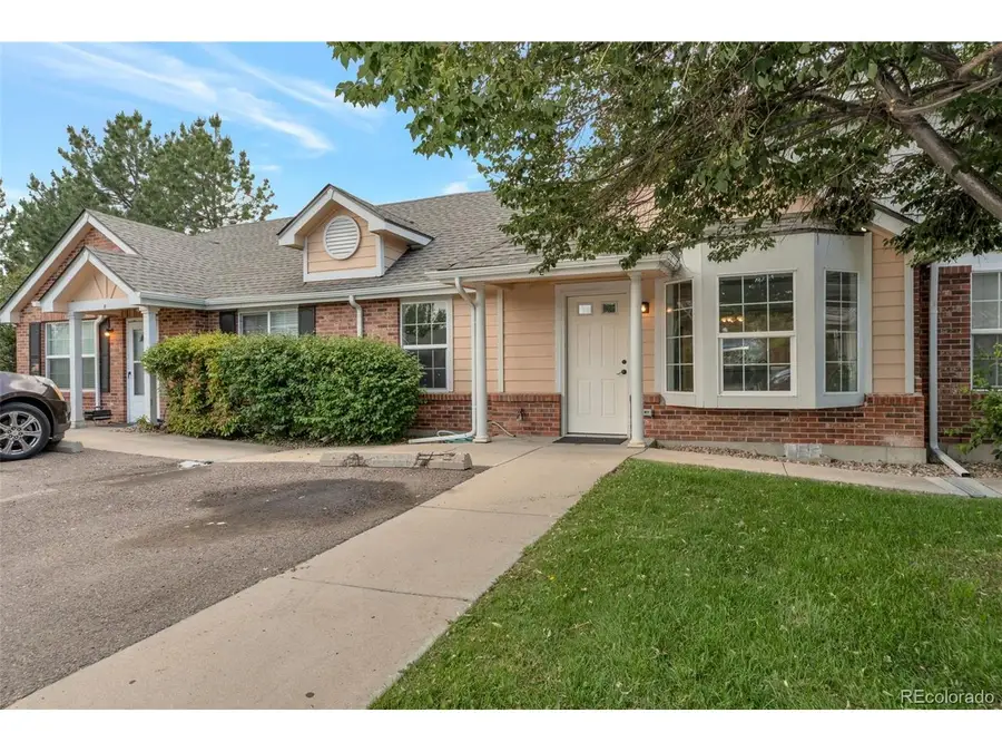 1728 Eagle St #E, Aurora, CO 80011 - #2