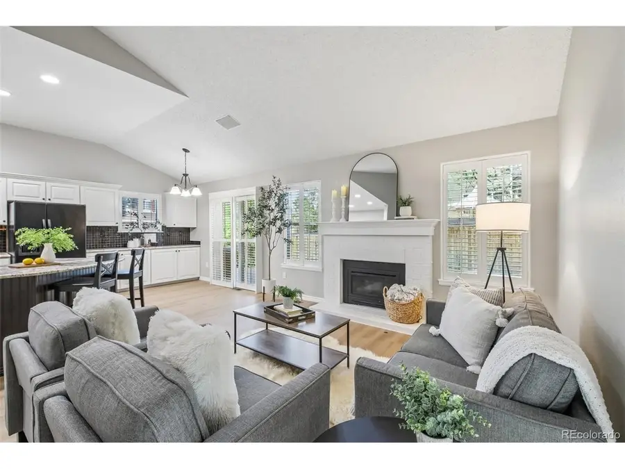 9805 Foxhill Cir, Highlands Ranch, CO 80129 - #2