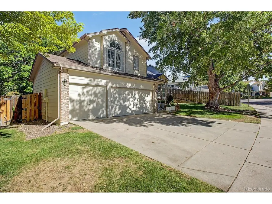 2423 S Sedalia Cir, Aurora, CO 80013 - #2